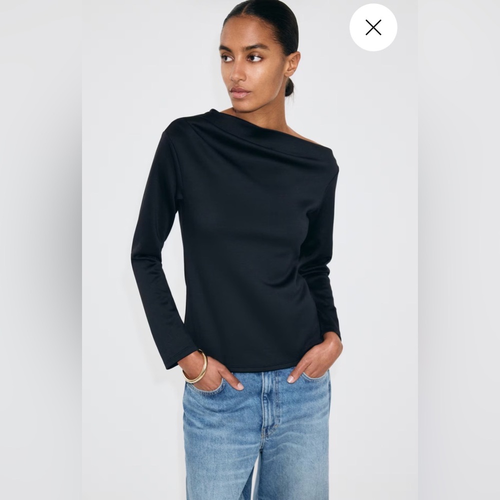 ☘️ 3 for $30: H&M Asymmetric Top